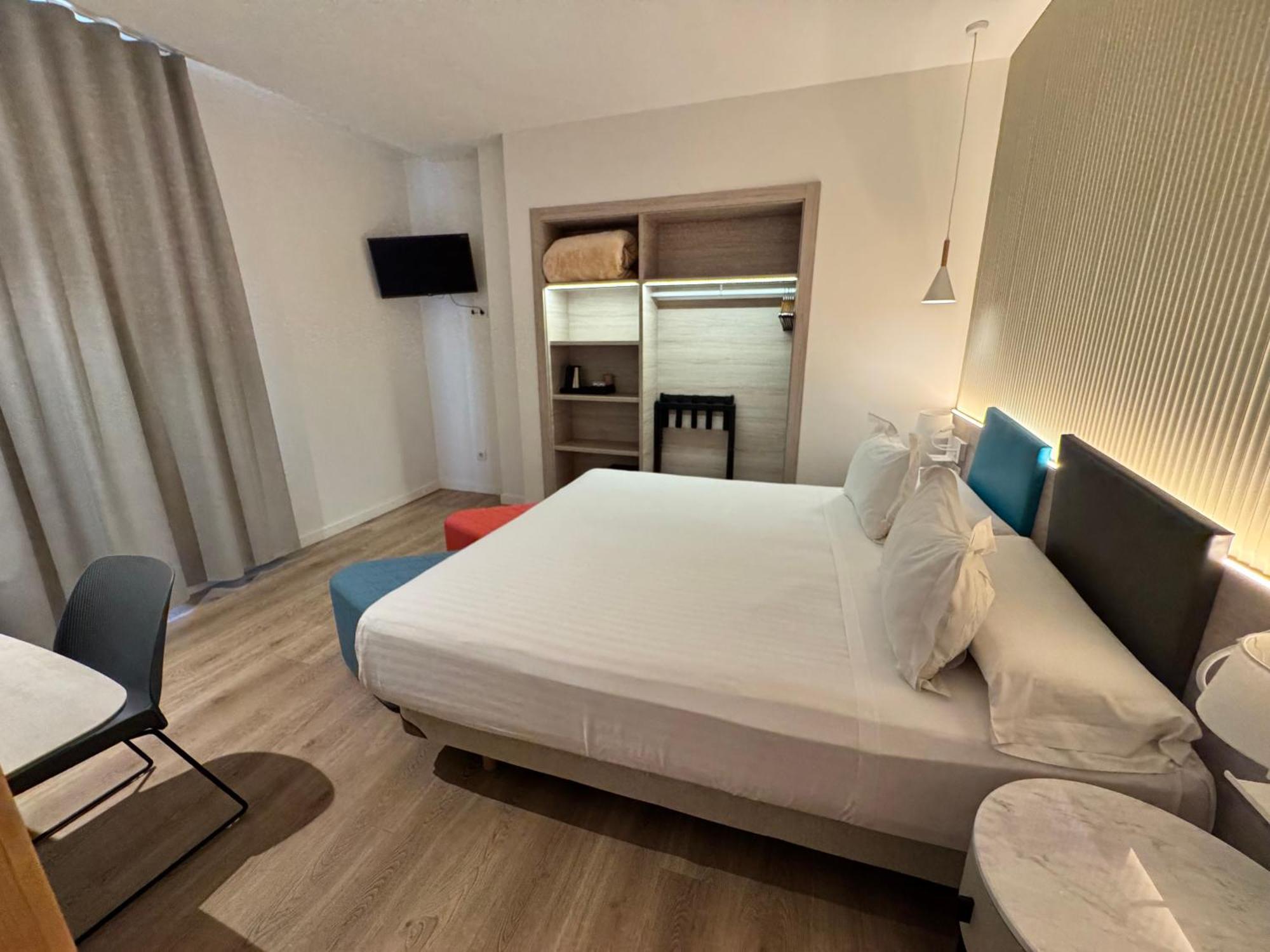 Hotel Mediterraneo Valencia — Photos 1