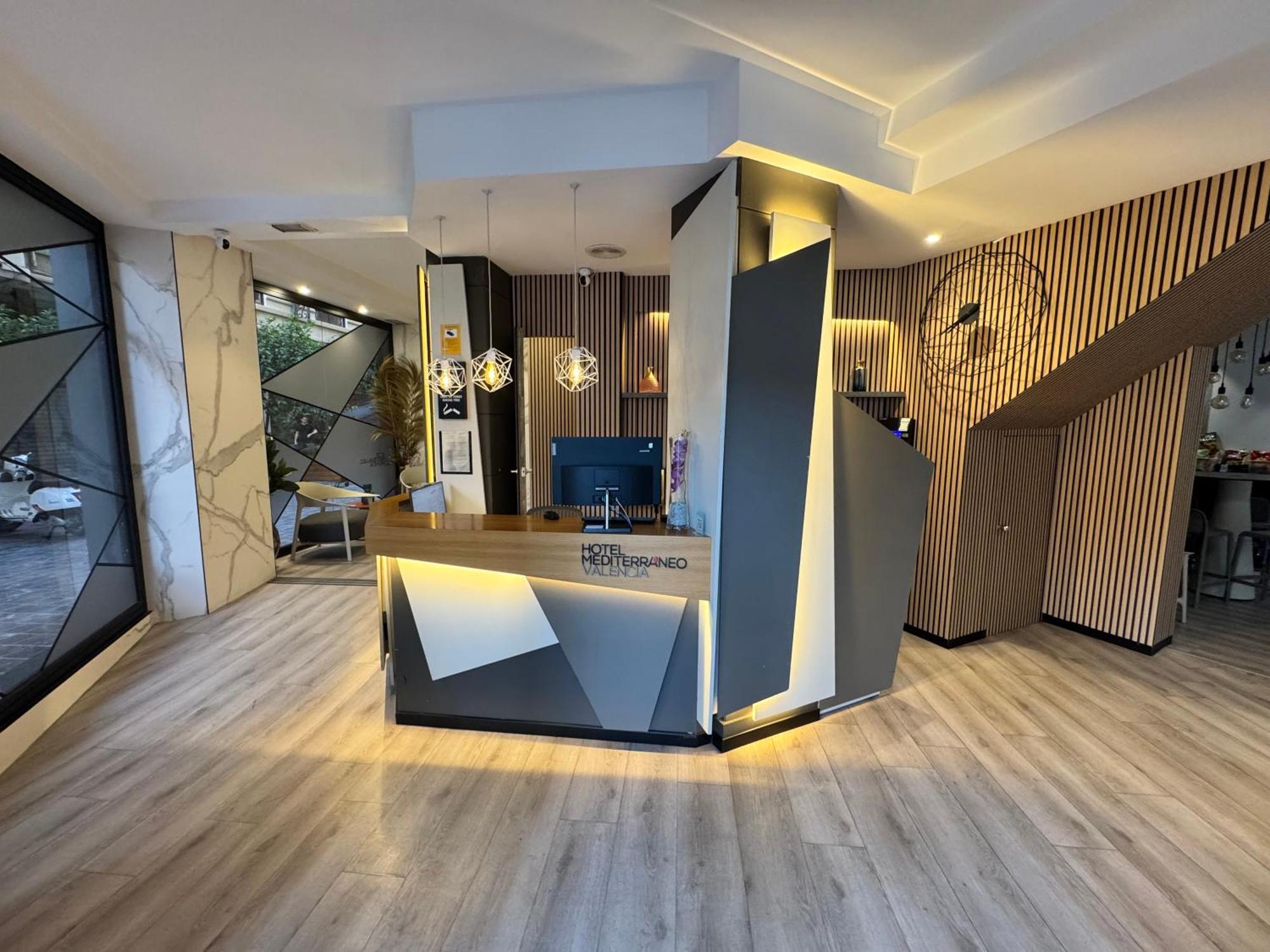 Hotel Mediterraneo Valencia, Valencia